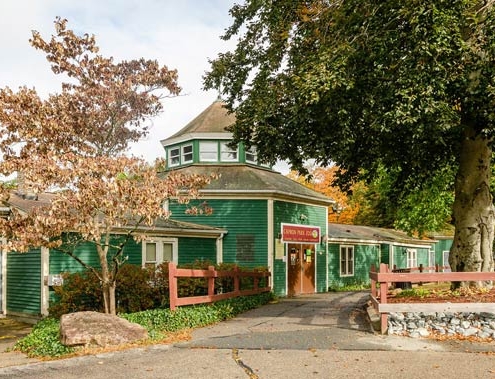 Friends of Capron Park Zoo